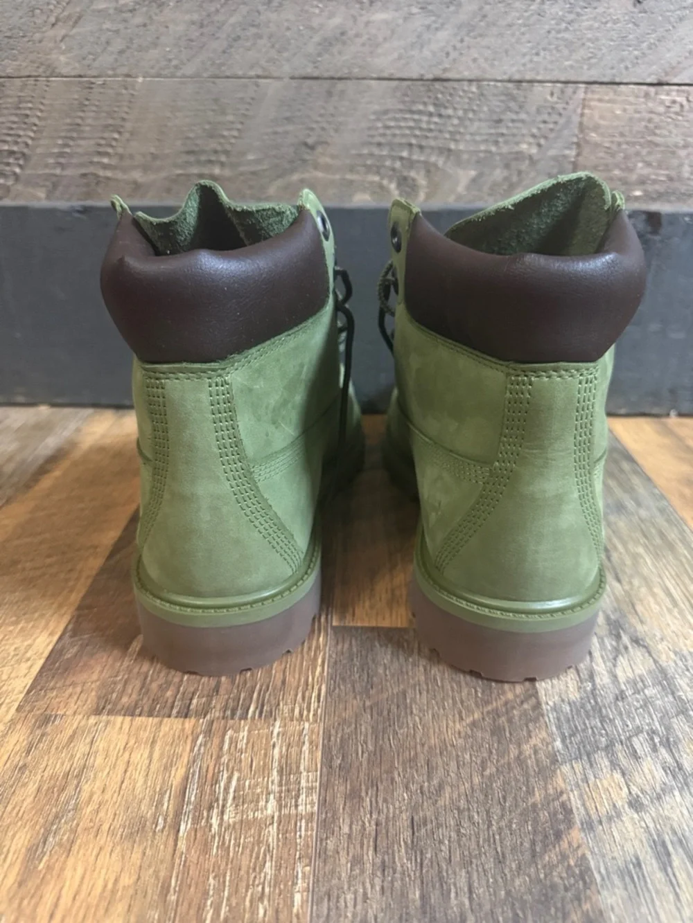Timberland 6” Premium Waterproof Boots Olive Green - Juniors 6 - Picture 5 of 9